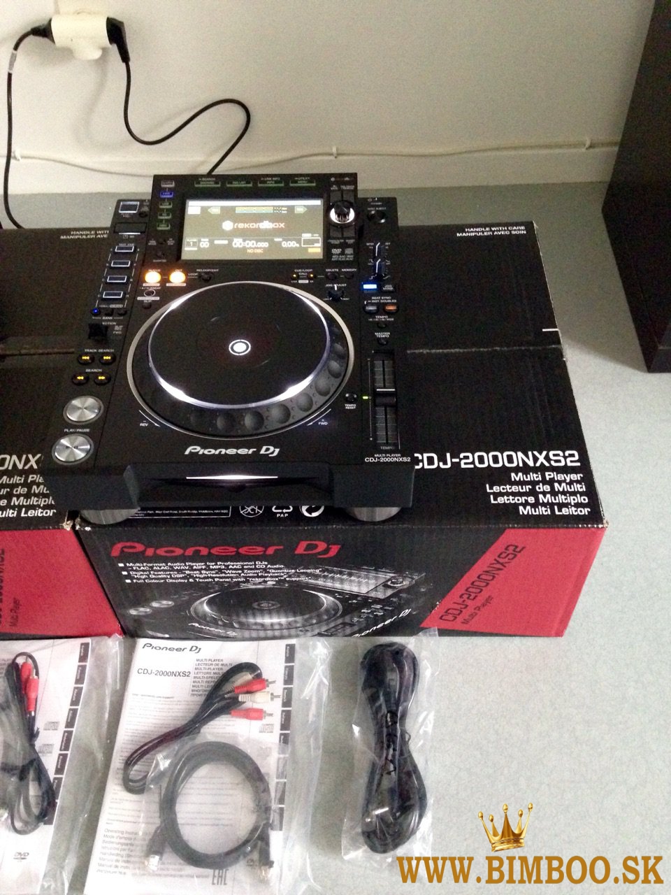 Pioneer CDJ-3000 Multi-Player / Pioneer DJM-A9 DJ Mixer / Pioneer DJM-V10-LF / Pioneer DJM-900NXS2