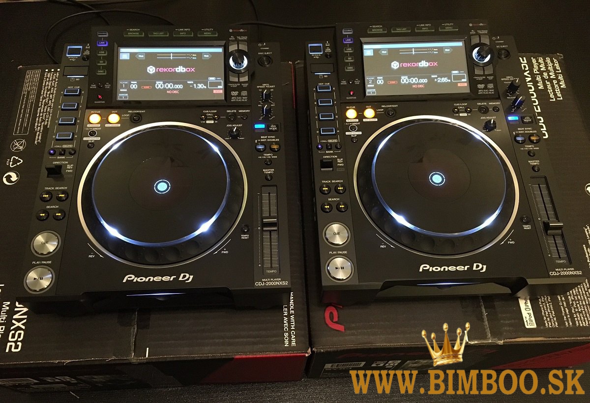 Pioneer CDJ-3000, Pioneer CDJ 2000NXS2, Pioneer DJM 900NXS2, Pioneer DJM-V10, Pioneer DJM-S11 Mixer