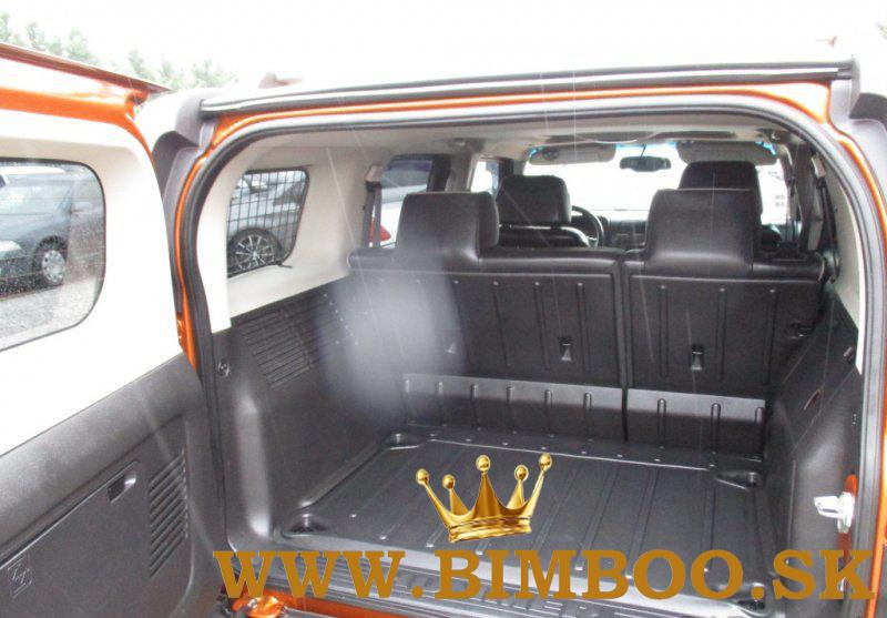 Hummer H3 3.7L Luxury A/T