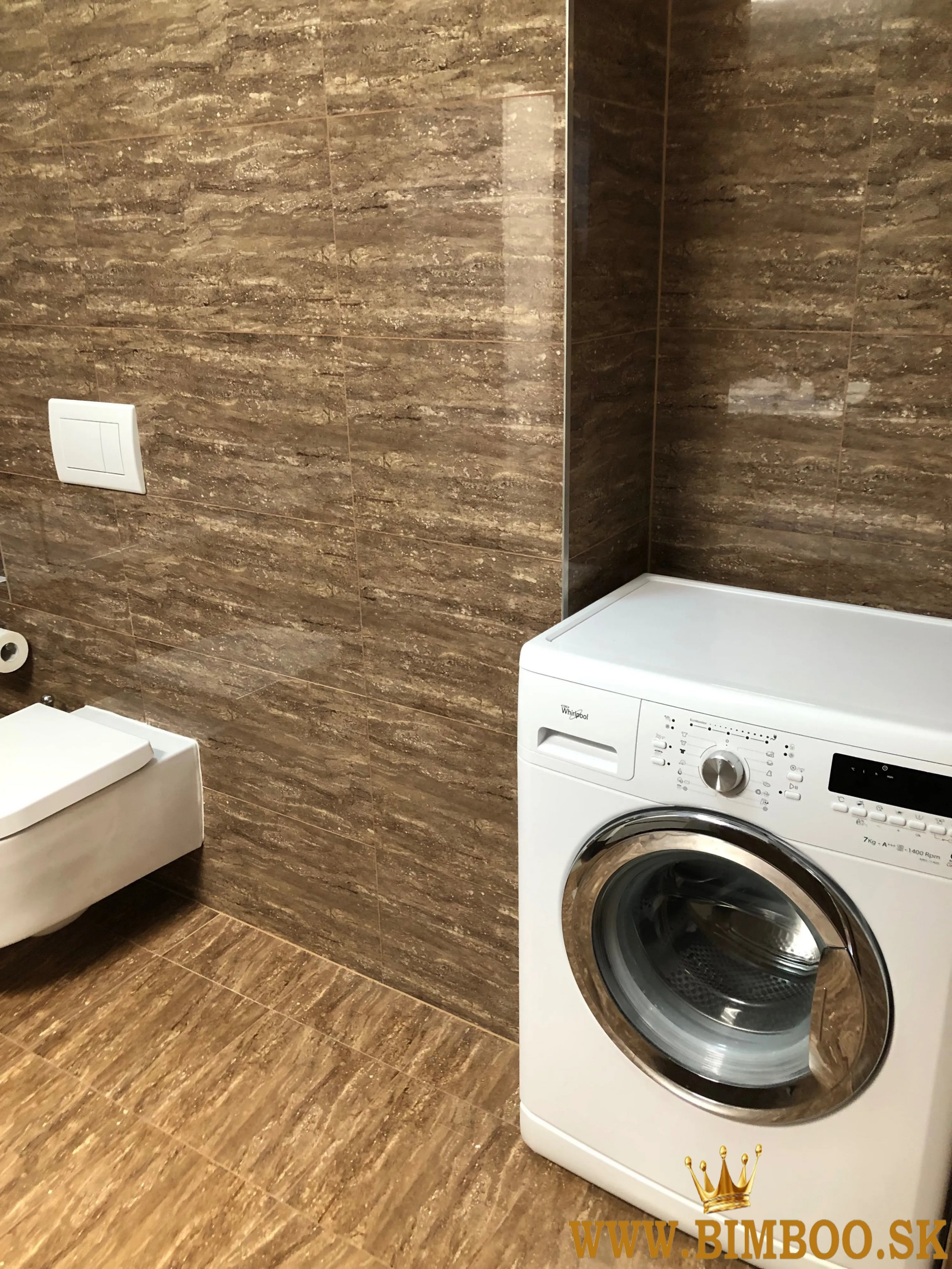 Prenájom: 3-izbový byt – Belinského