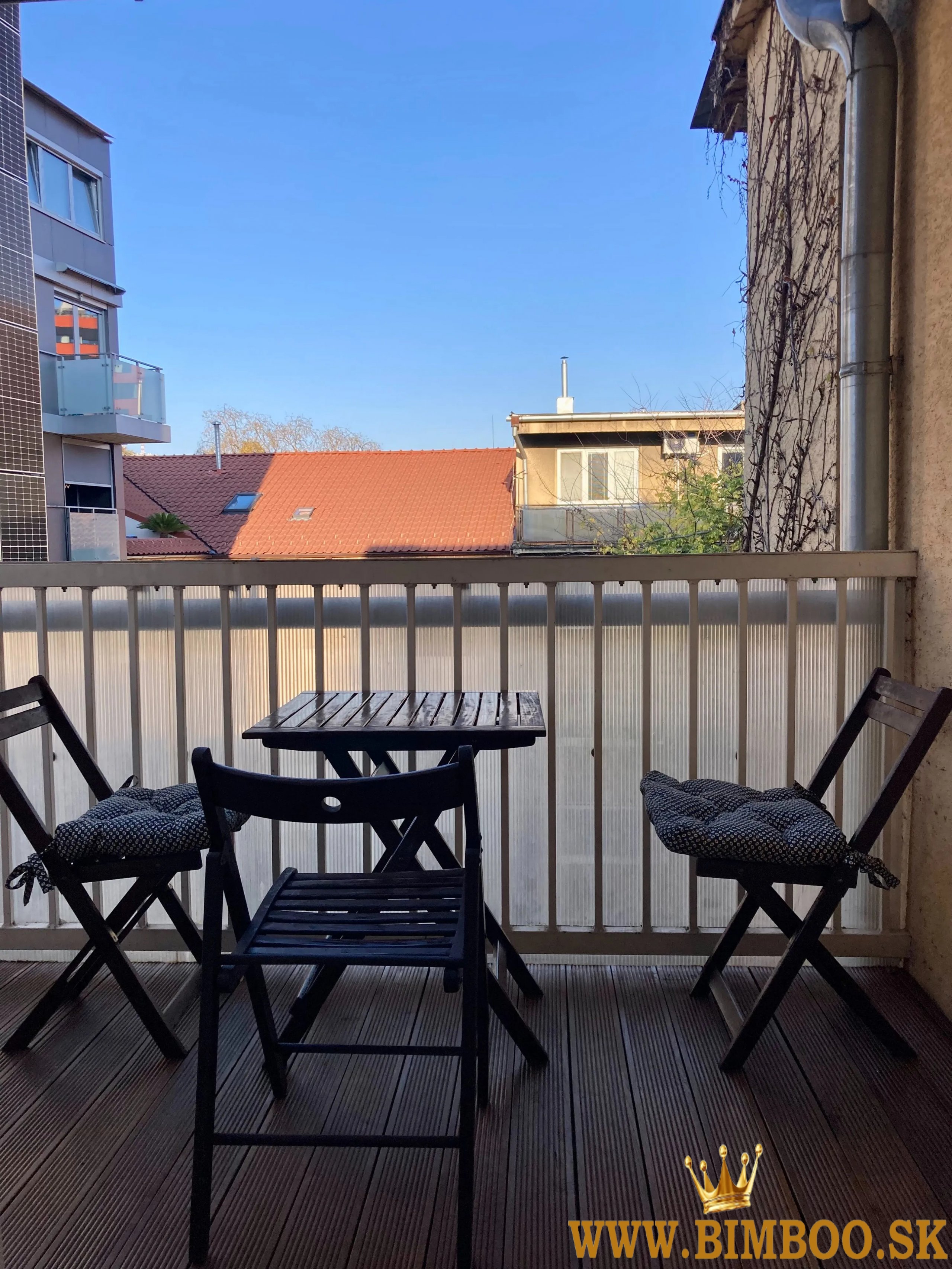 Prenájom 4-izbového bytu v centre – Šoltésovej ulica (