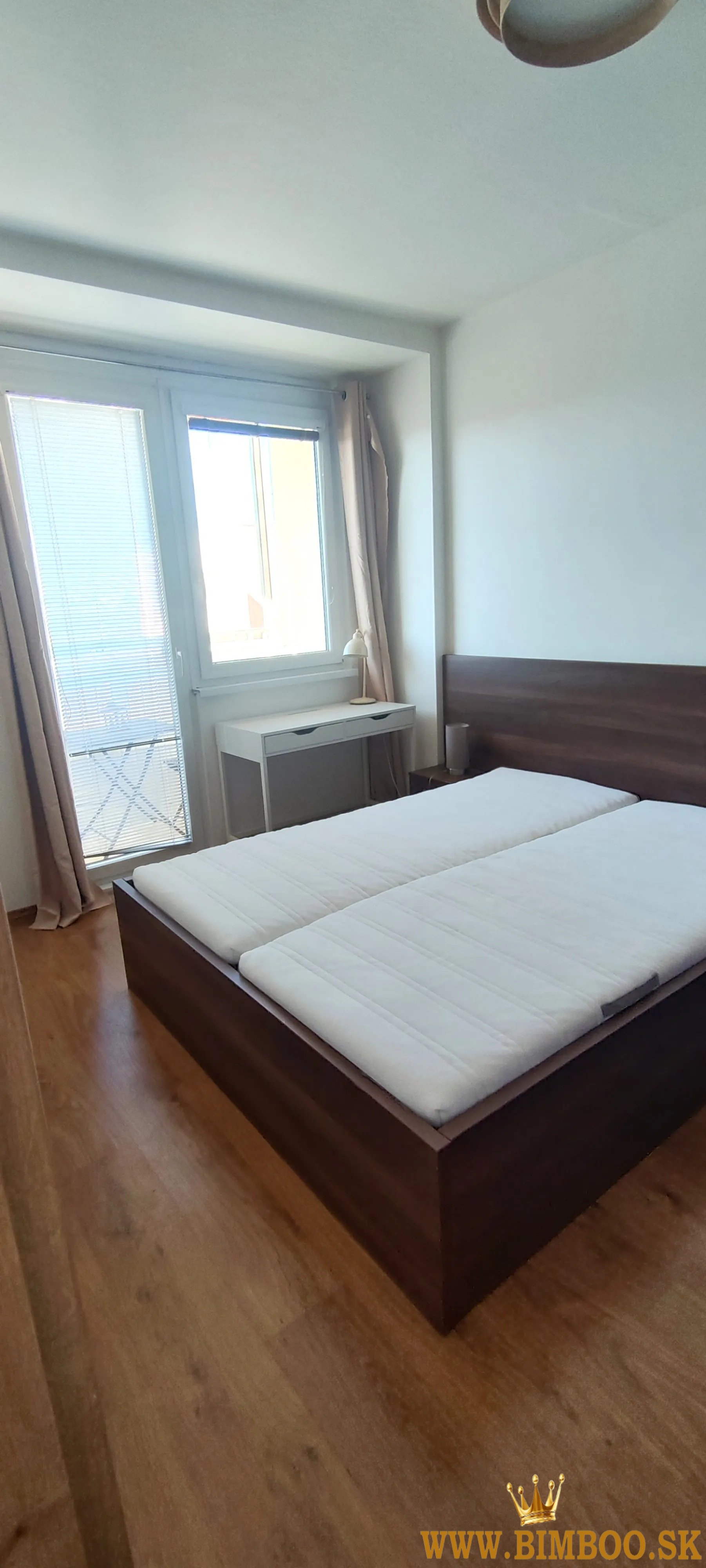 Prenájom 4-izbového bytu v centre – Šoltésovej ulica (