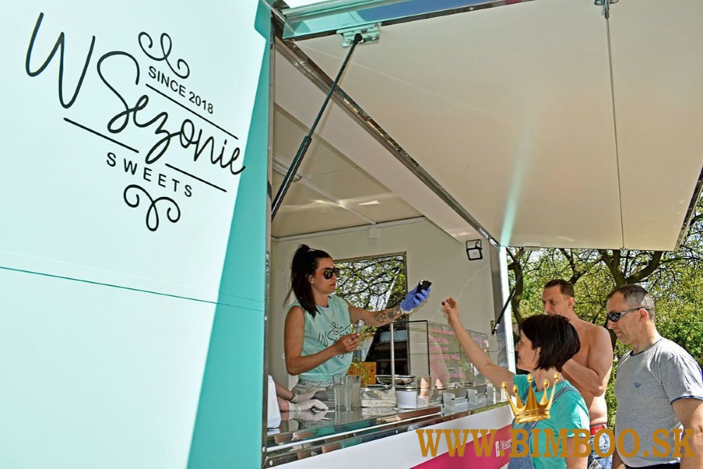 Cateringové prívesy/ Food Track lub cateringové prívesy poľskej výroby
