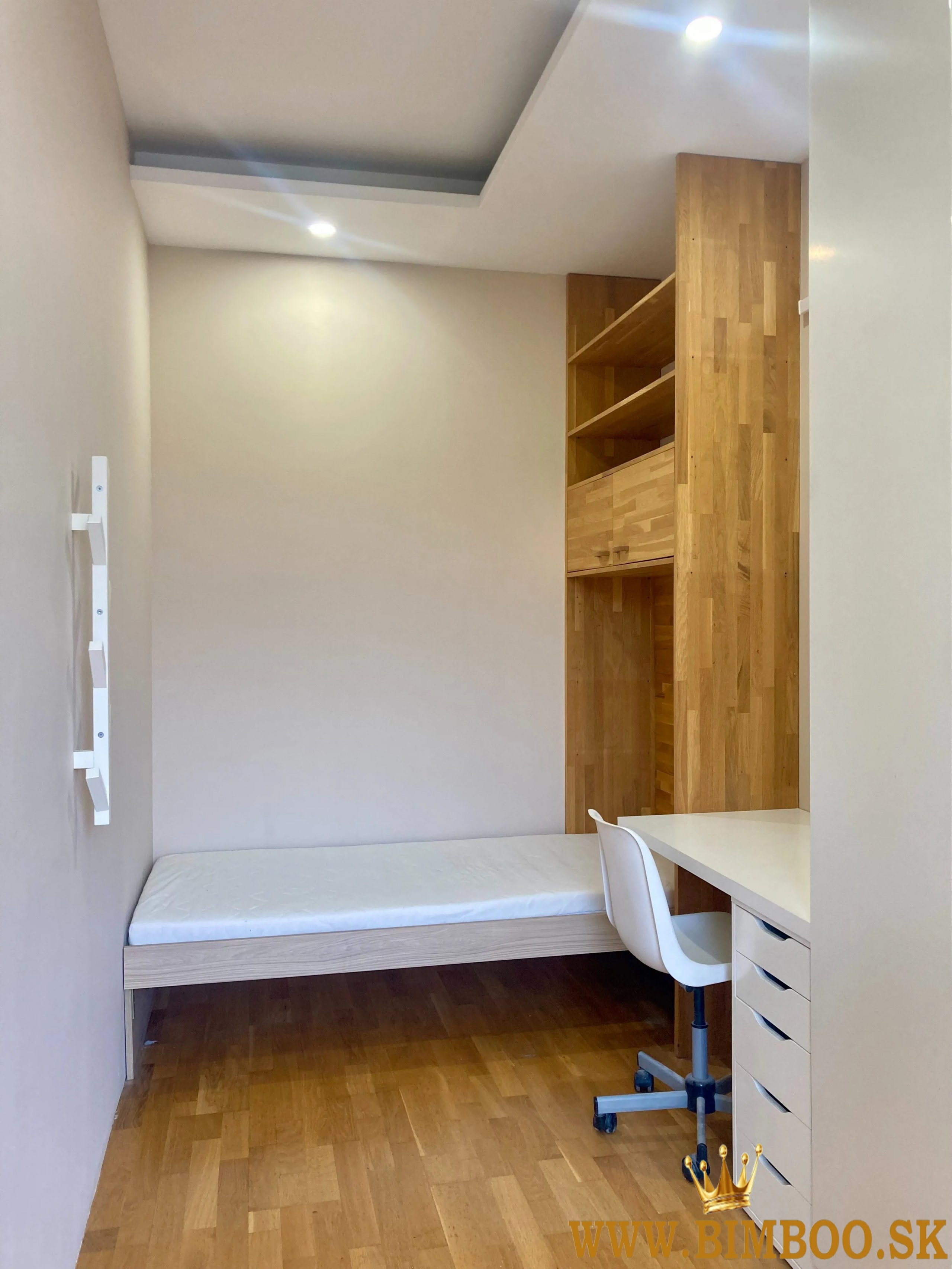 Prenájom 4-izbového bytu v centre – Šoltésovej ulica (