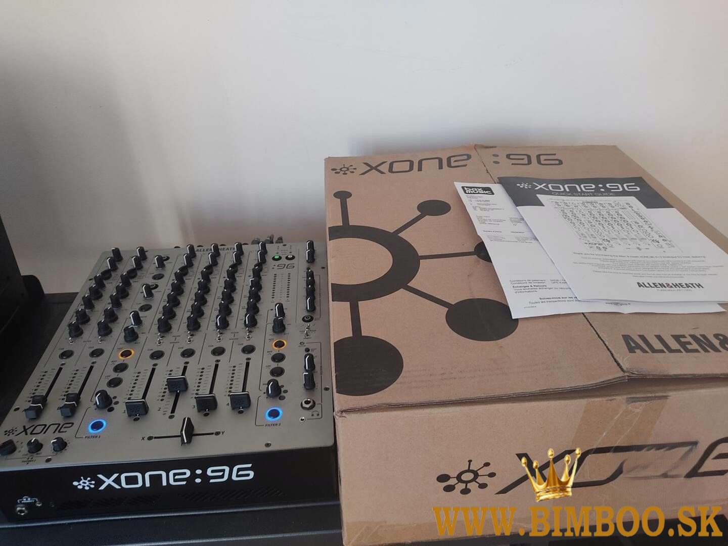 PLAYdifferently MODEL 1, Allen & Heath XONE 96 DJ mixážní pult, Denon DJ X1800 Prime, Denon SC6000M