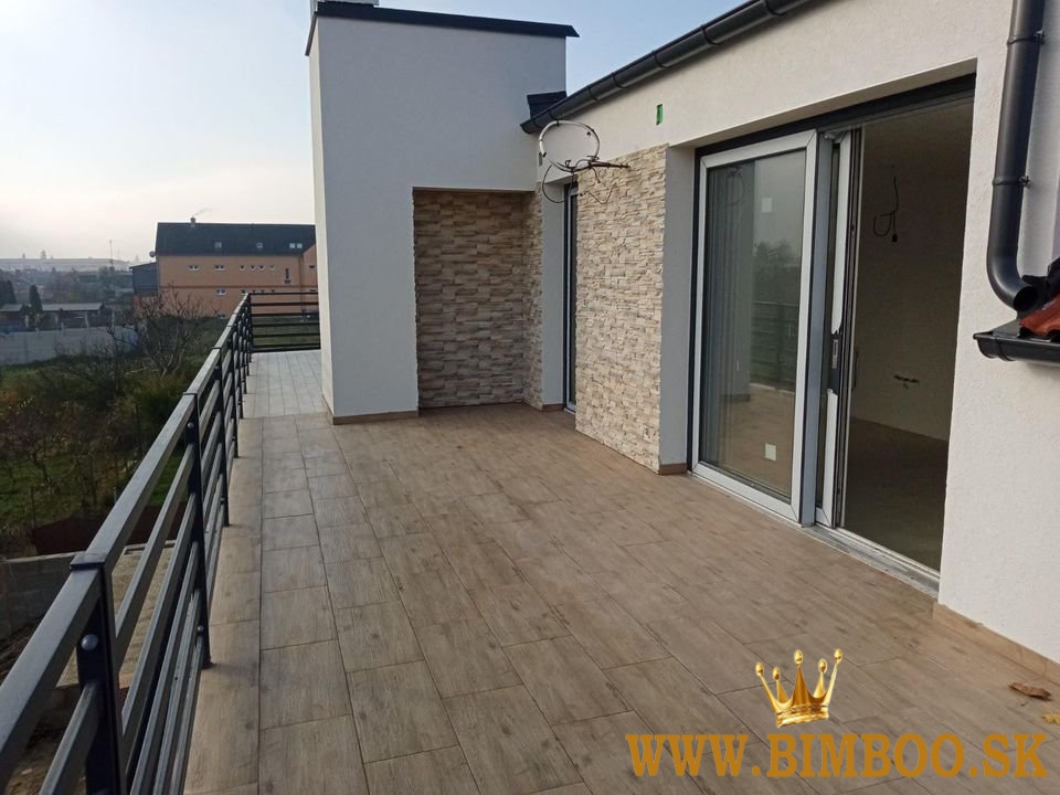 Na predaj 2izb. byt vo Ville House Svätý Jur