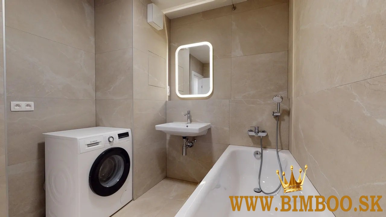 Prenájom 4-izbového bytu – Martinengova ul.,