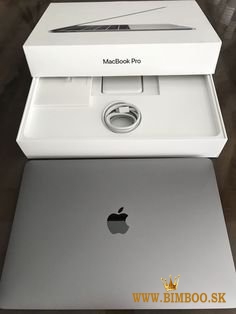 Macbook Pro Core i7 2.80GHZ 15'' 16GB RAM 256GB SSD