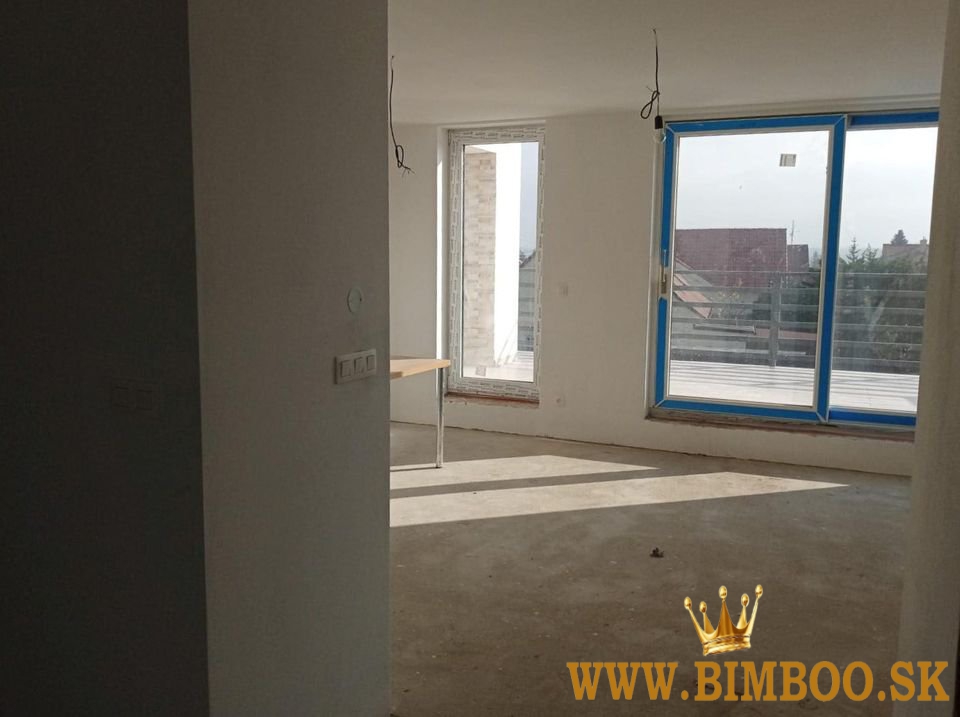 Na predaj 2izb. byt vo Ville House Svätý Jur