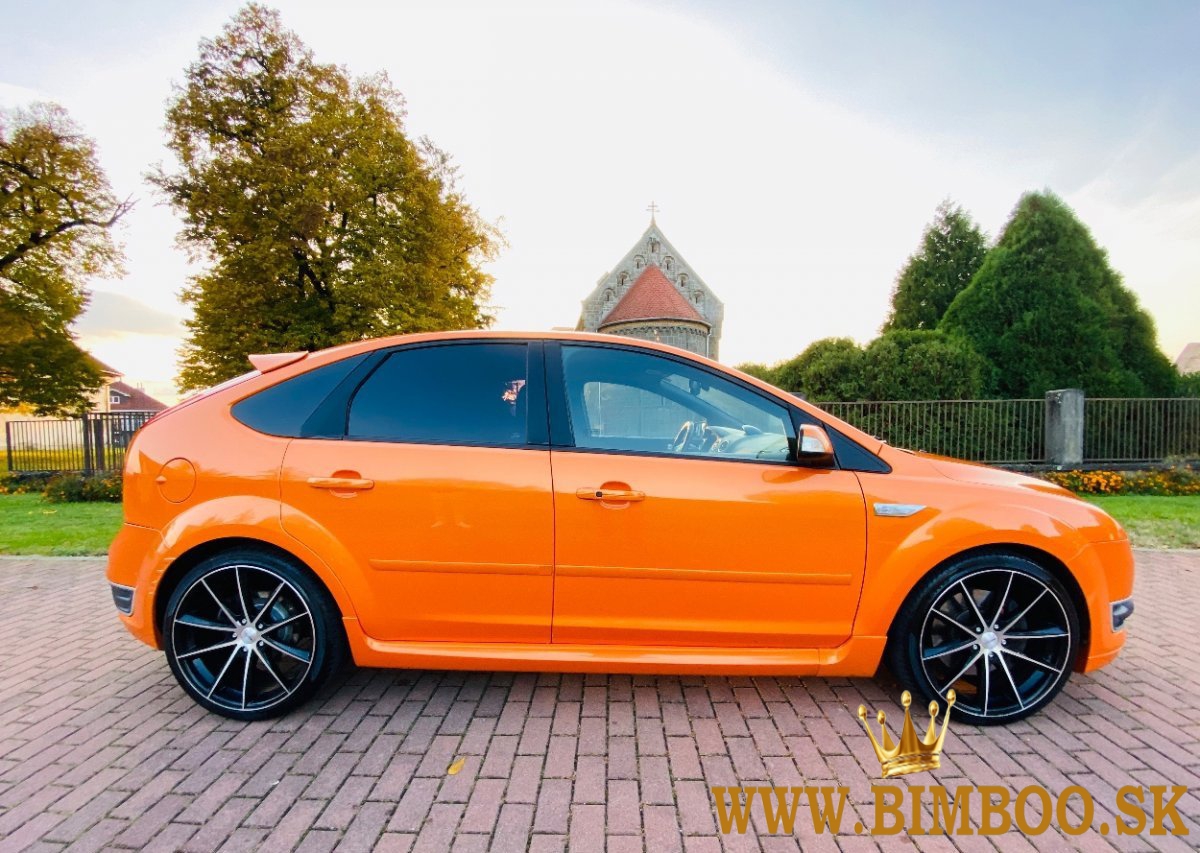  FORD FOCUS ST-LIMITED EDITION