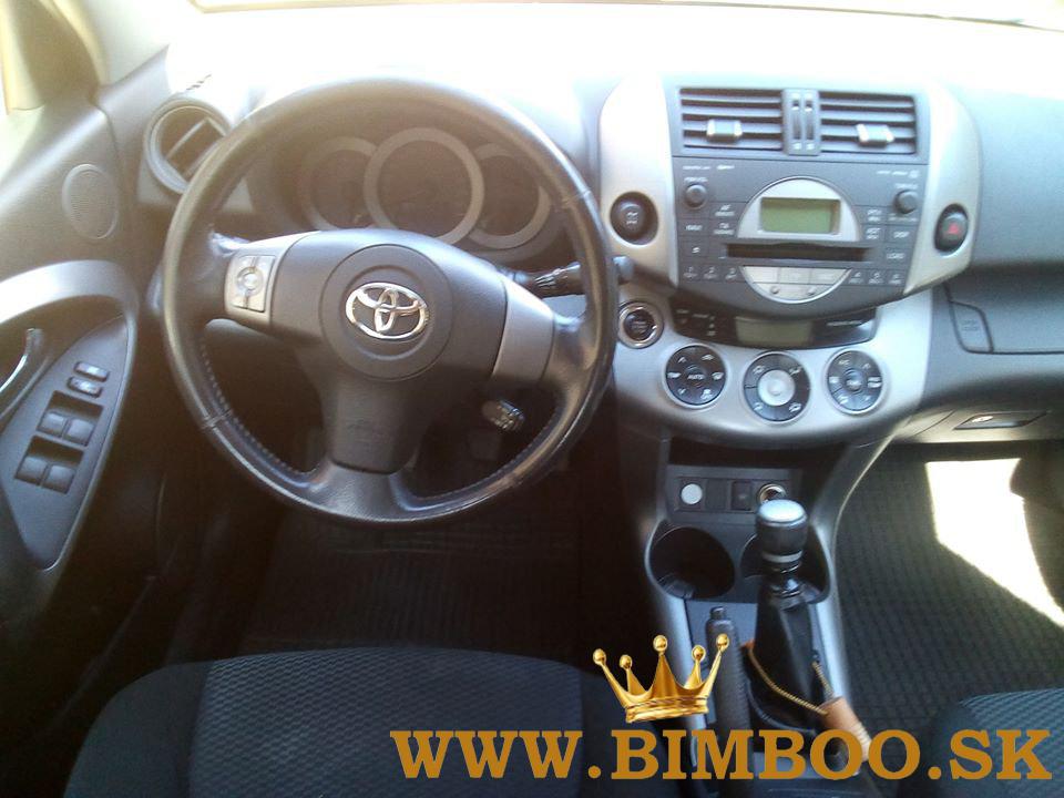 Predám Toyota RAV 4 ročník 2007 2,2desel