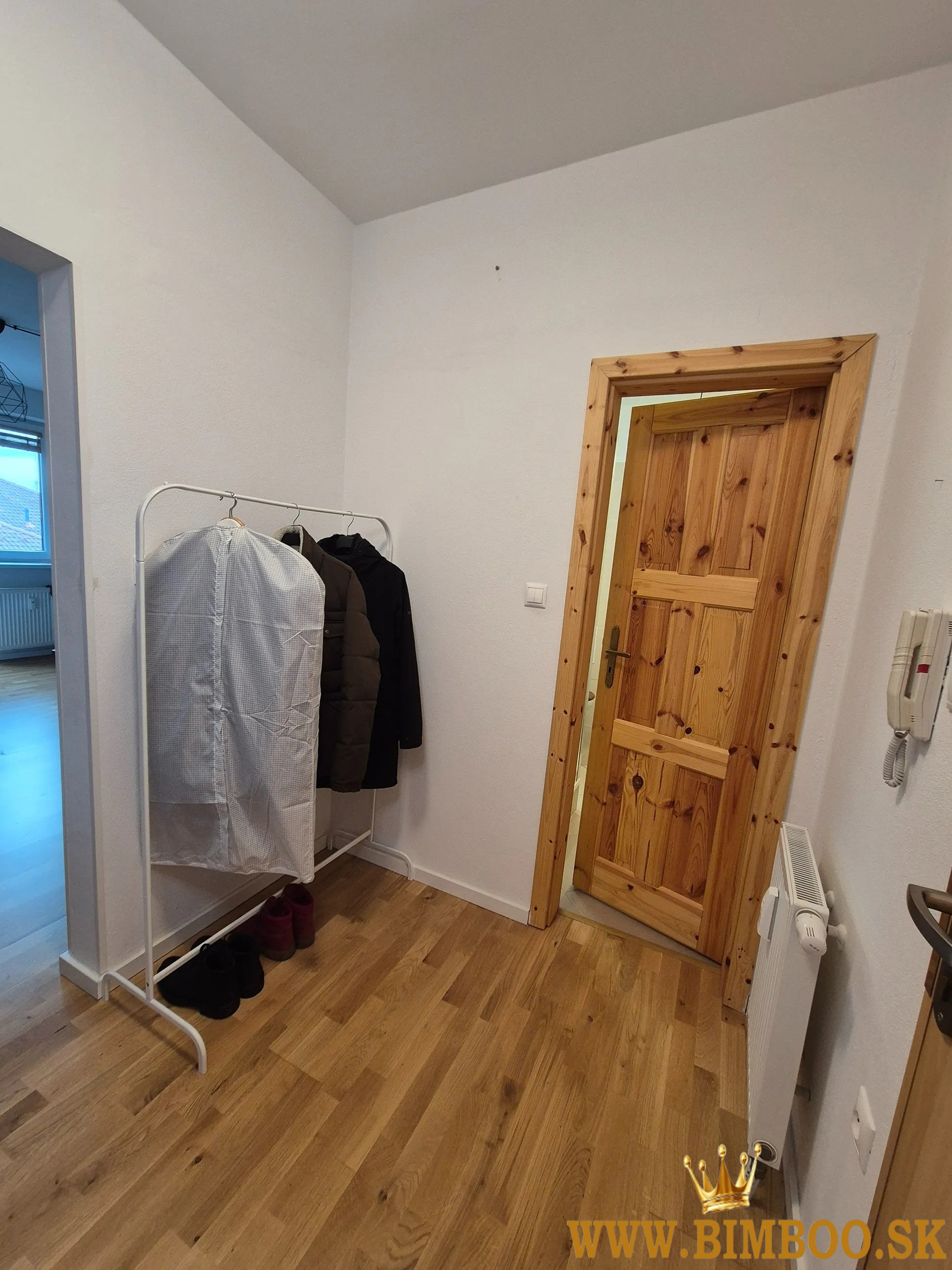  Moderná garsónka s balkónom a spoločnou záhradou | Perličková,