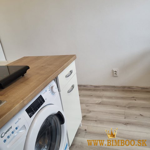 Ponúkame na prenájom príjemnú garsónku v mestskej časti Bratislava – 