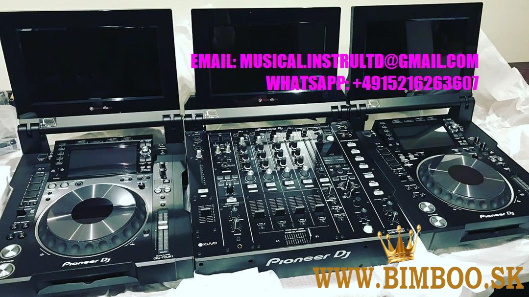 2x Pioneer DJ CDJ-3000-W + 1x DJM-900NXS2-W, Pioneer DJ DJM-V10-LF, Pioneer DJM-A9, Pioneer CDJ-Tour