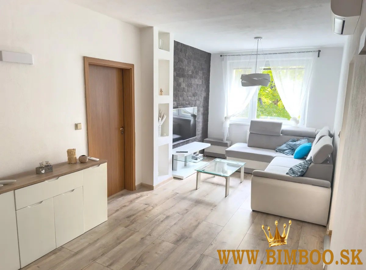 ???? Prenájom 3-izbového bytu po kompletnej rekonštrukcii – Hálova ulica,