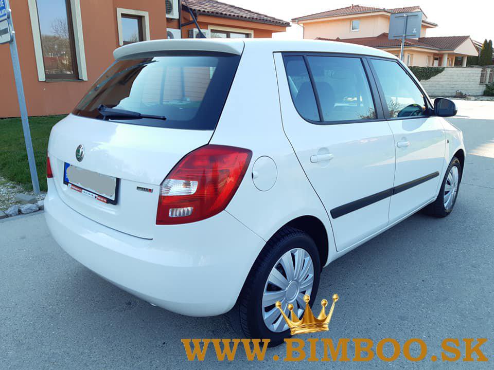 Predam skodu fabiu II 1.6 tdi 66 kw diesel rok 2013