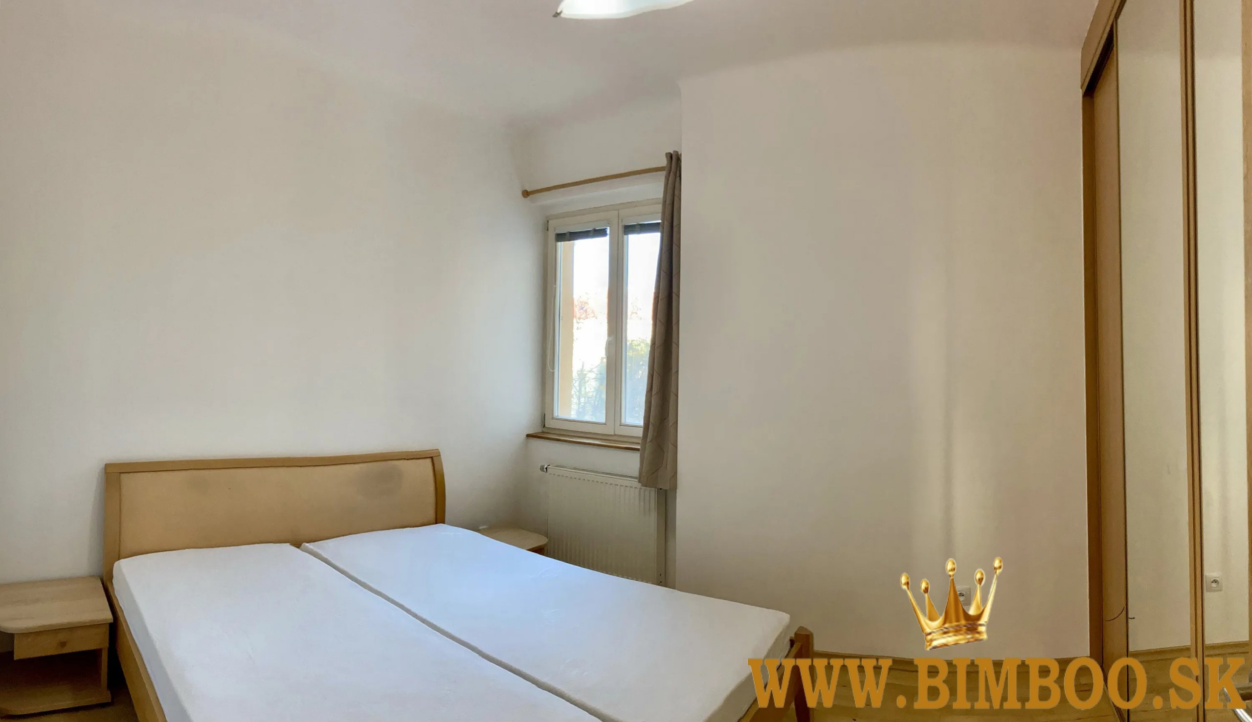 Prenájom 4-izbového bytu v centre – Šoltésovej ulica (