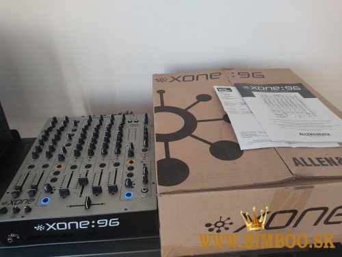 PLAYdifferently MODEL 1, Allen & Heath XONE 96 DJ mixážní pult, Denon DJ X1800 Prime Mixer, Denon Dj