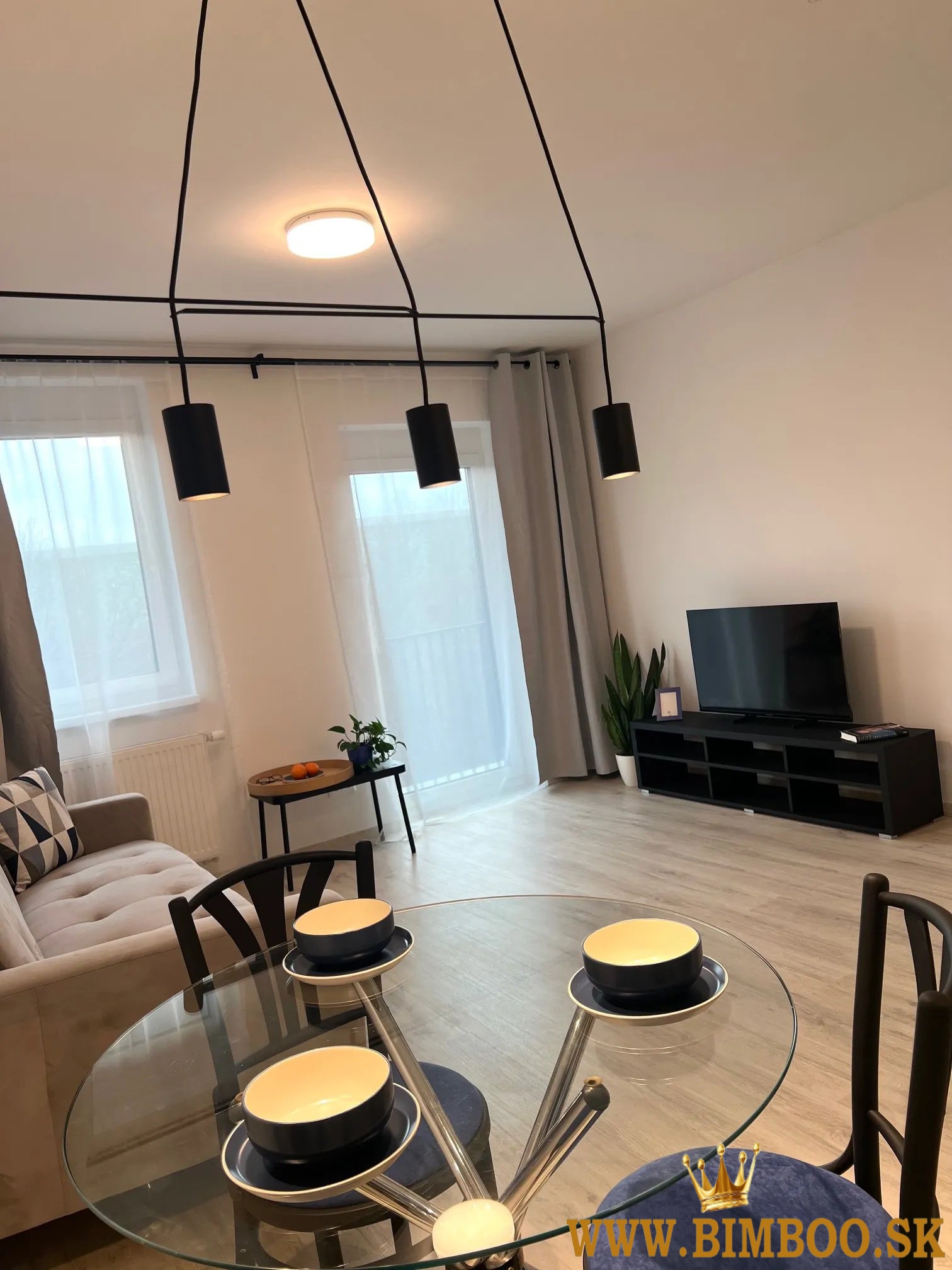 Prenájom: 2-izbový byt – NUPPU, Ružinov, Hraničná ulica  