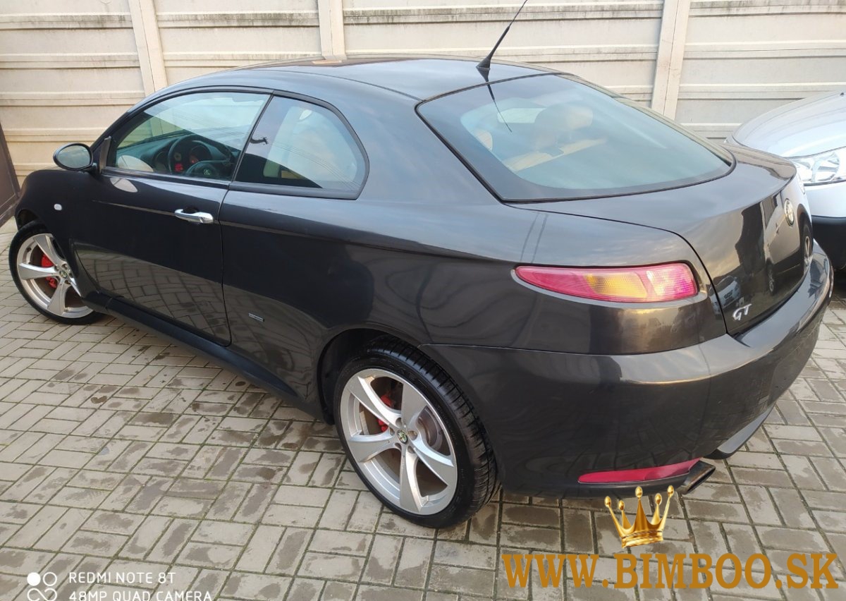 ALFA ROMEO GT 1.9 JTD 150PS