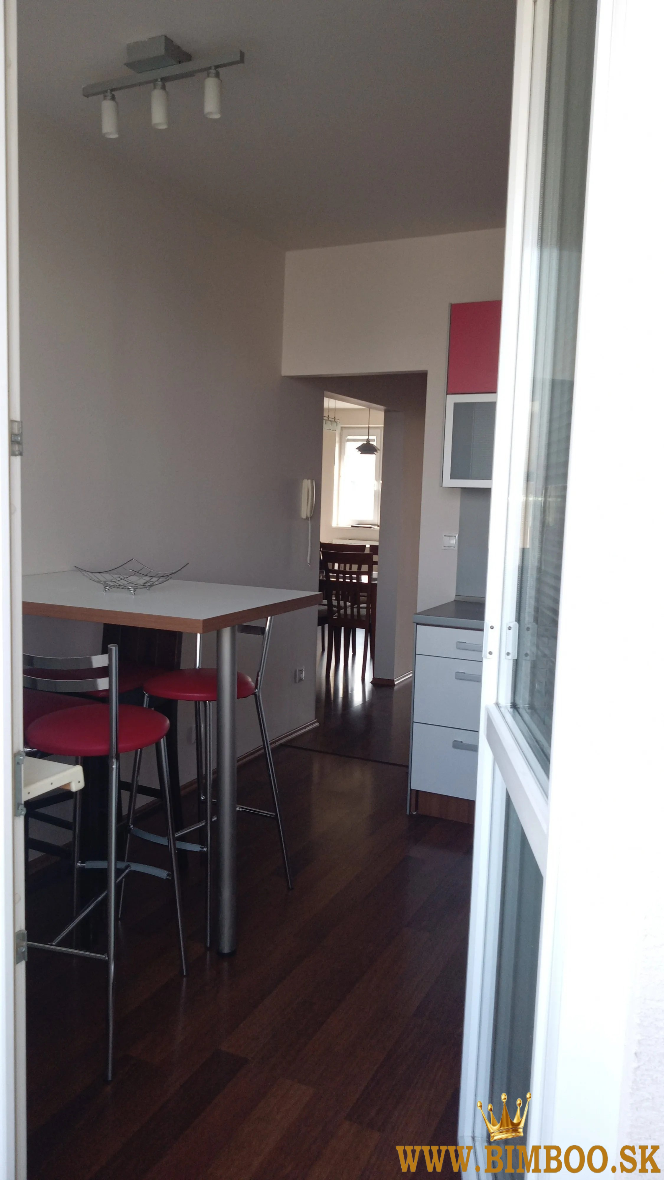 Realitný kancelária REALADR s.r.o.,