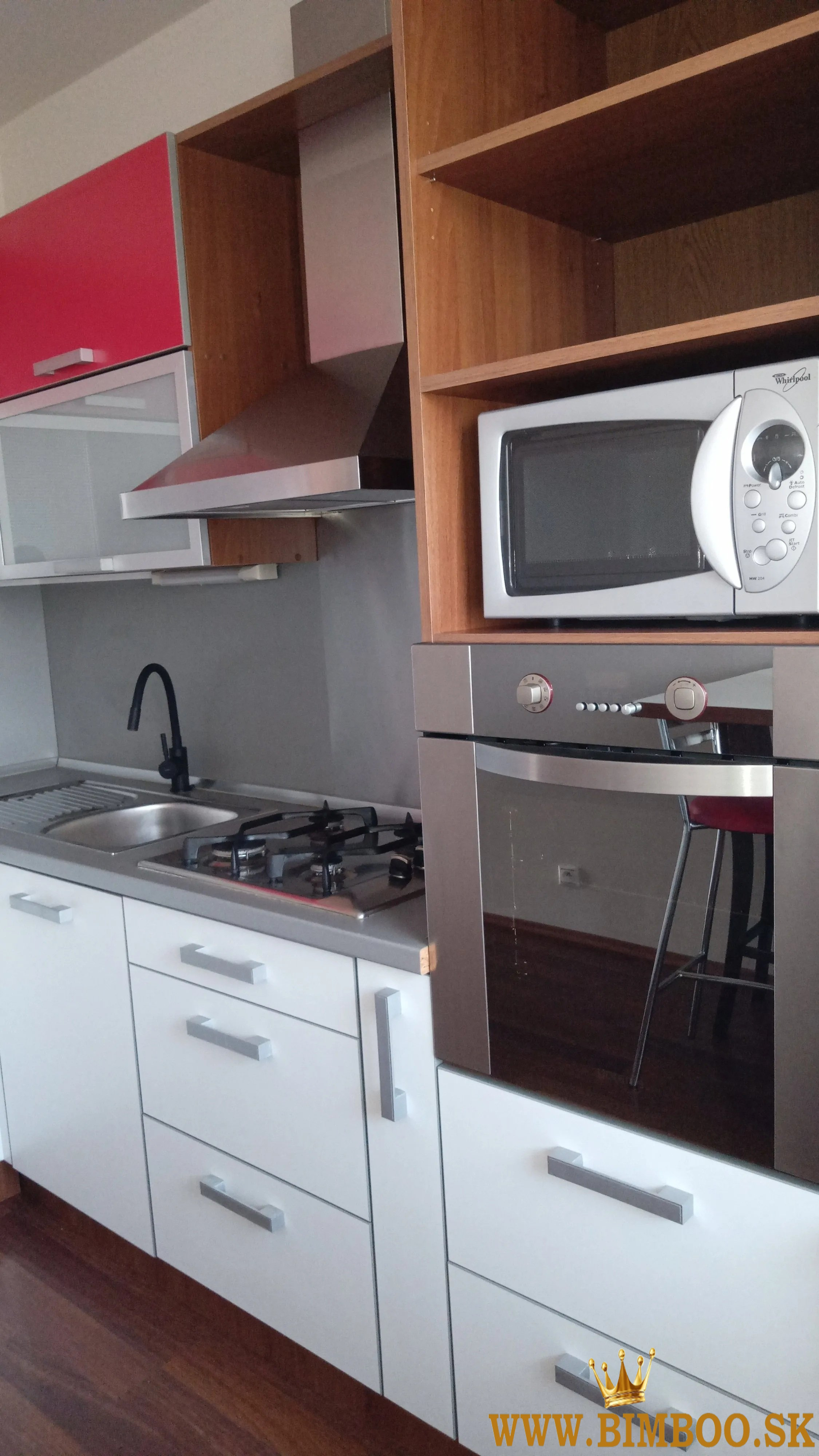 Realitný kancelária REALADR s.r.o.,