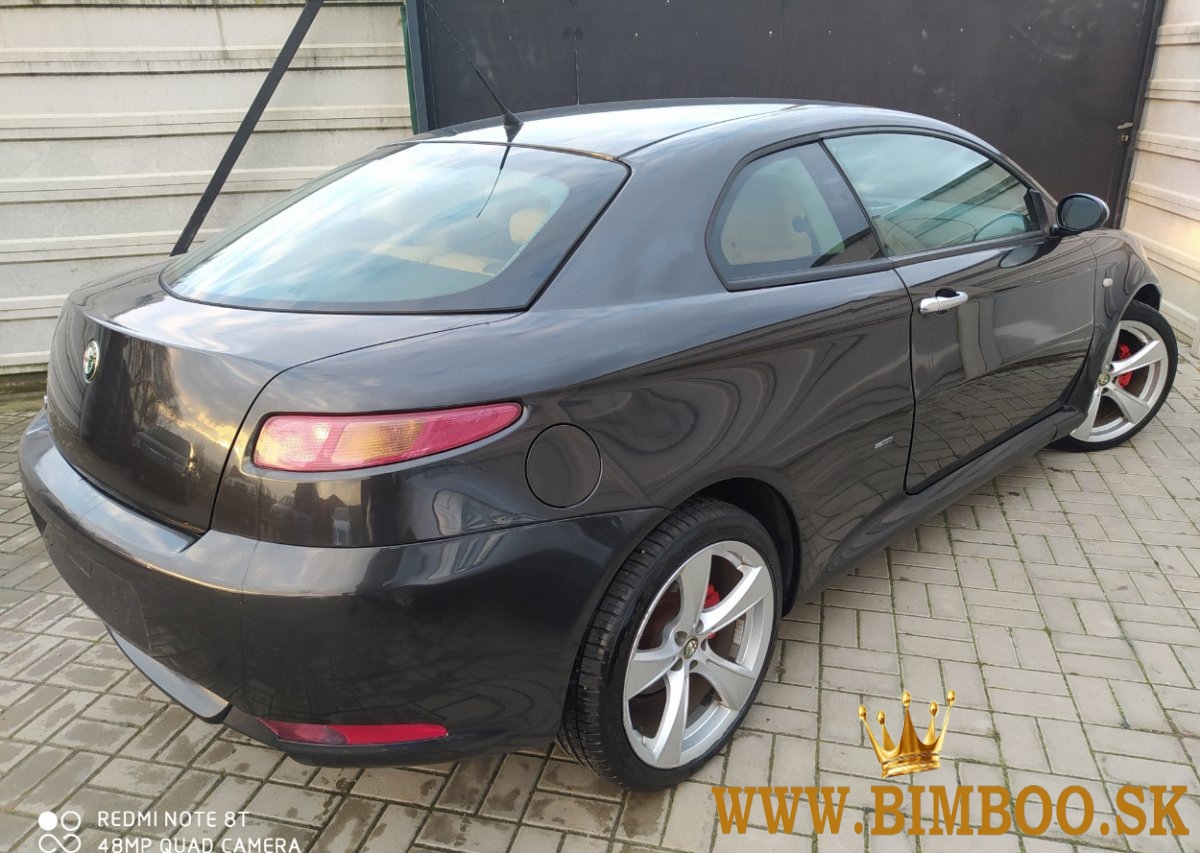 ALFA ROMEO GT 1.9 JTD 150PS