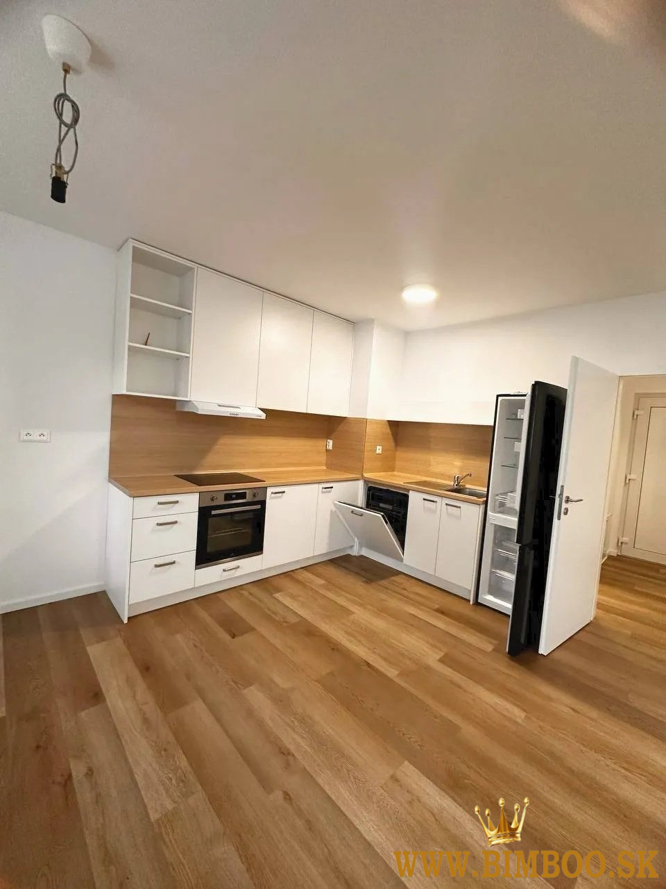 Prenájom: 1,5-izbový byt s predzáhradkou  Vajnorská ulica, 