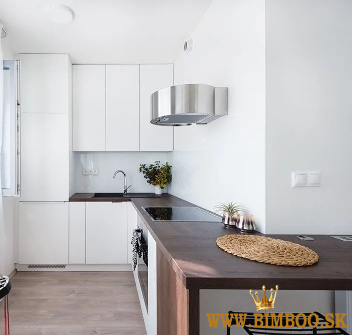  Kompletne zariadený 1-izbový byt – Jurská, Bratislava