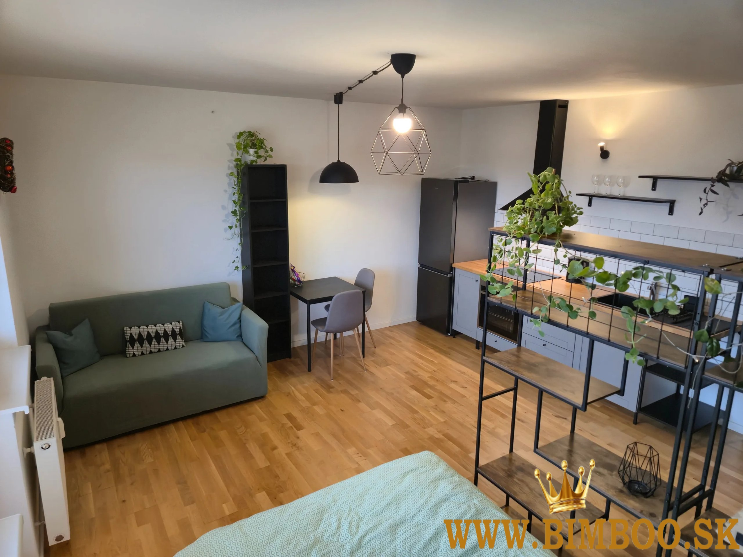  Moderná garsónka s balkónom a spoločnou záhradou | Perličková,