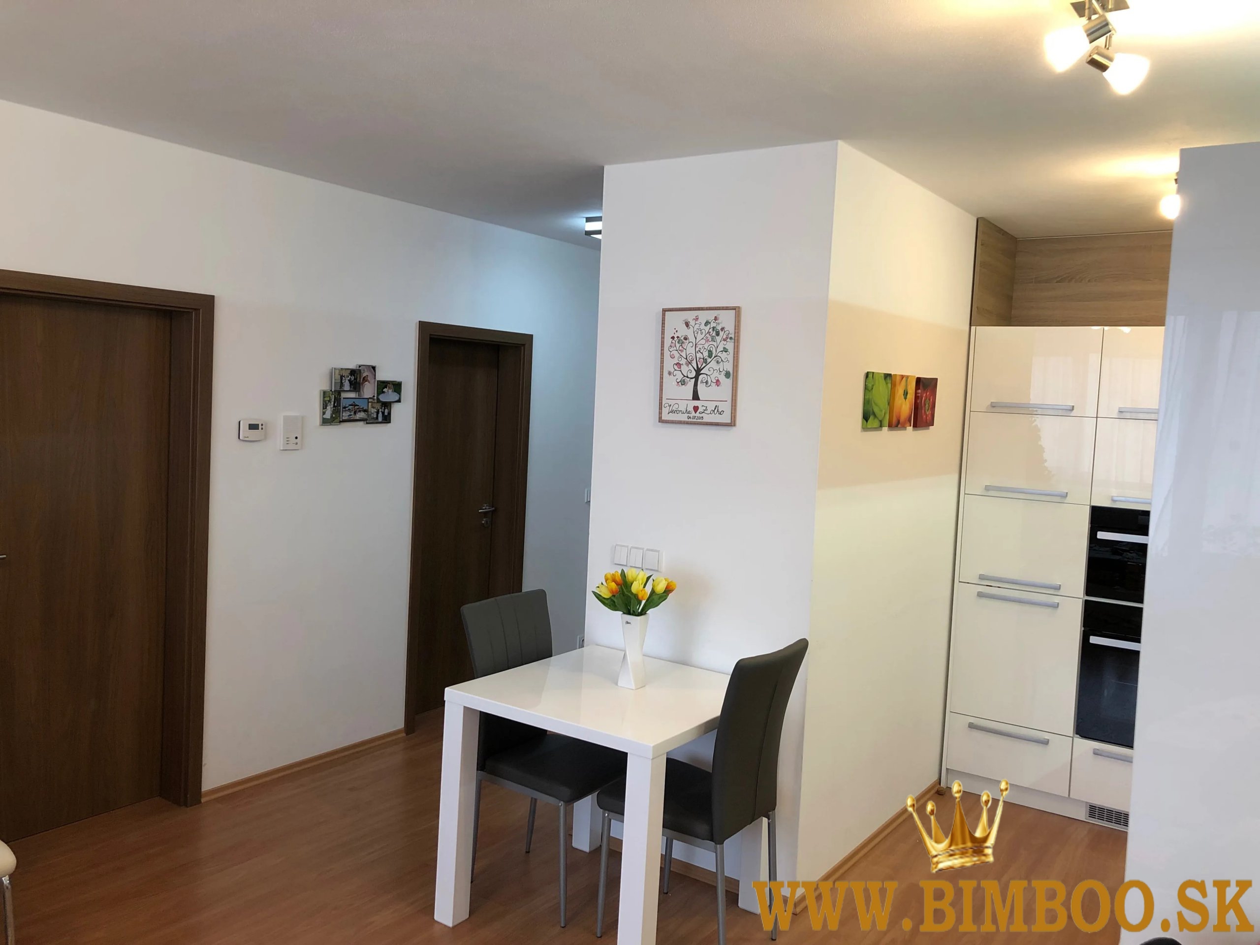 Prenájom: 3-izbový byt – Belinského