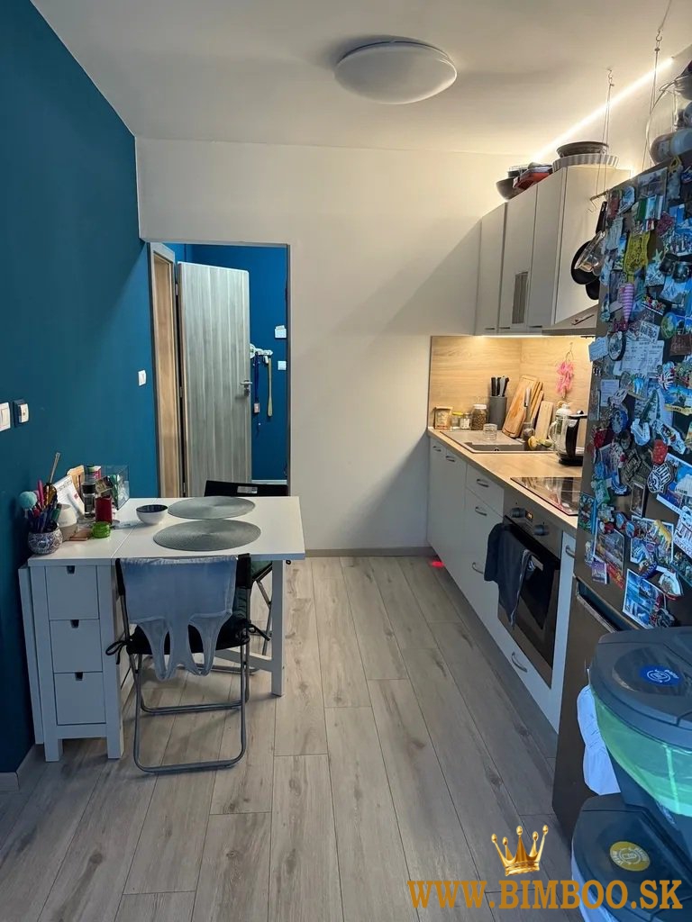   Prenájom 1,5-izbového bytu s balkónom – Uzbecká, 