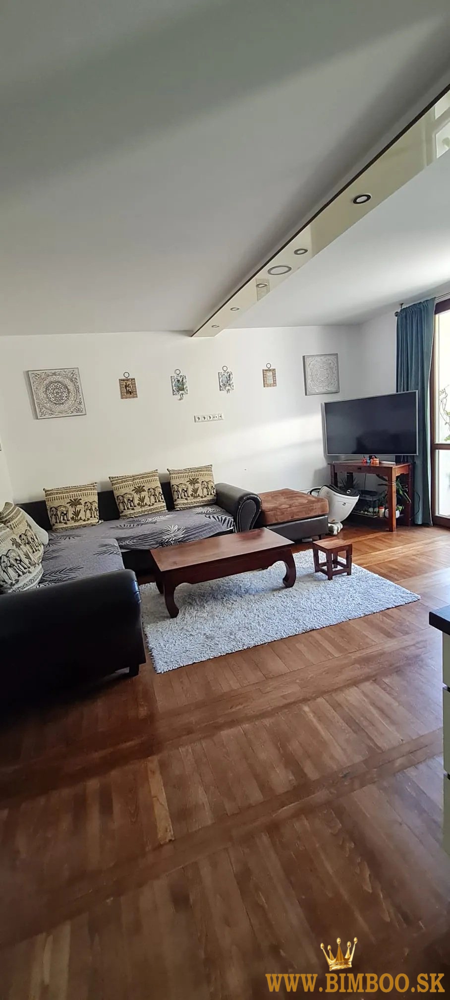  Prenájom: 3-izbový byt – Belinského, Petržalka 