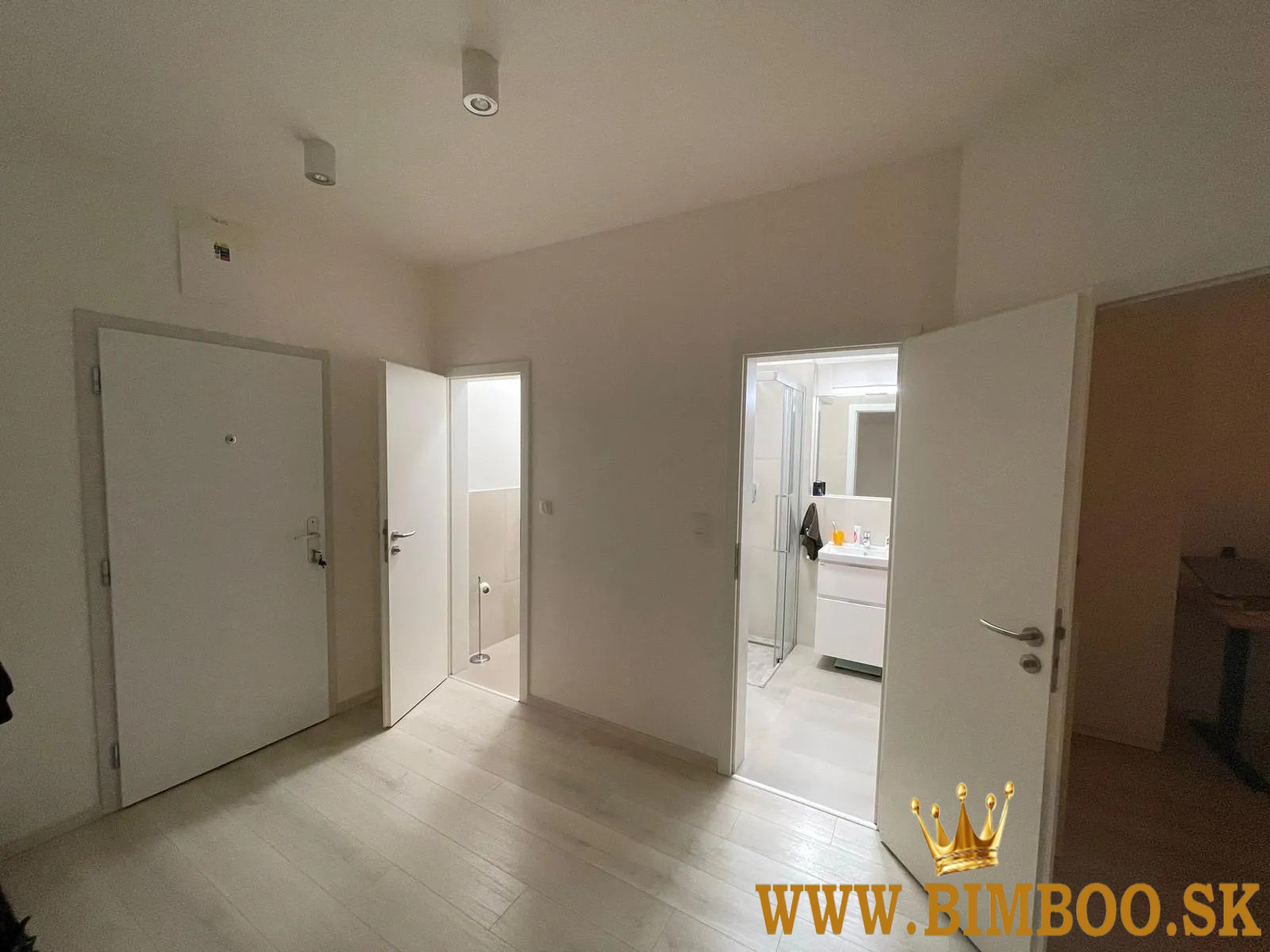  Moderný 2-izbový byt v novostavbe s loggiou – Lužná ulica, 