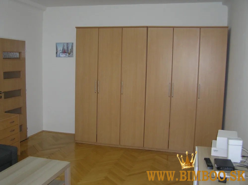  Komfortne zariadený 1-izbový byt – Ovocné sady, Ivanská cesta, 